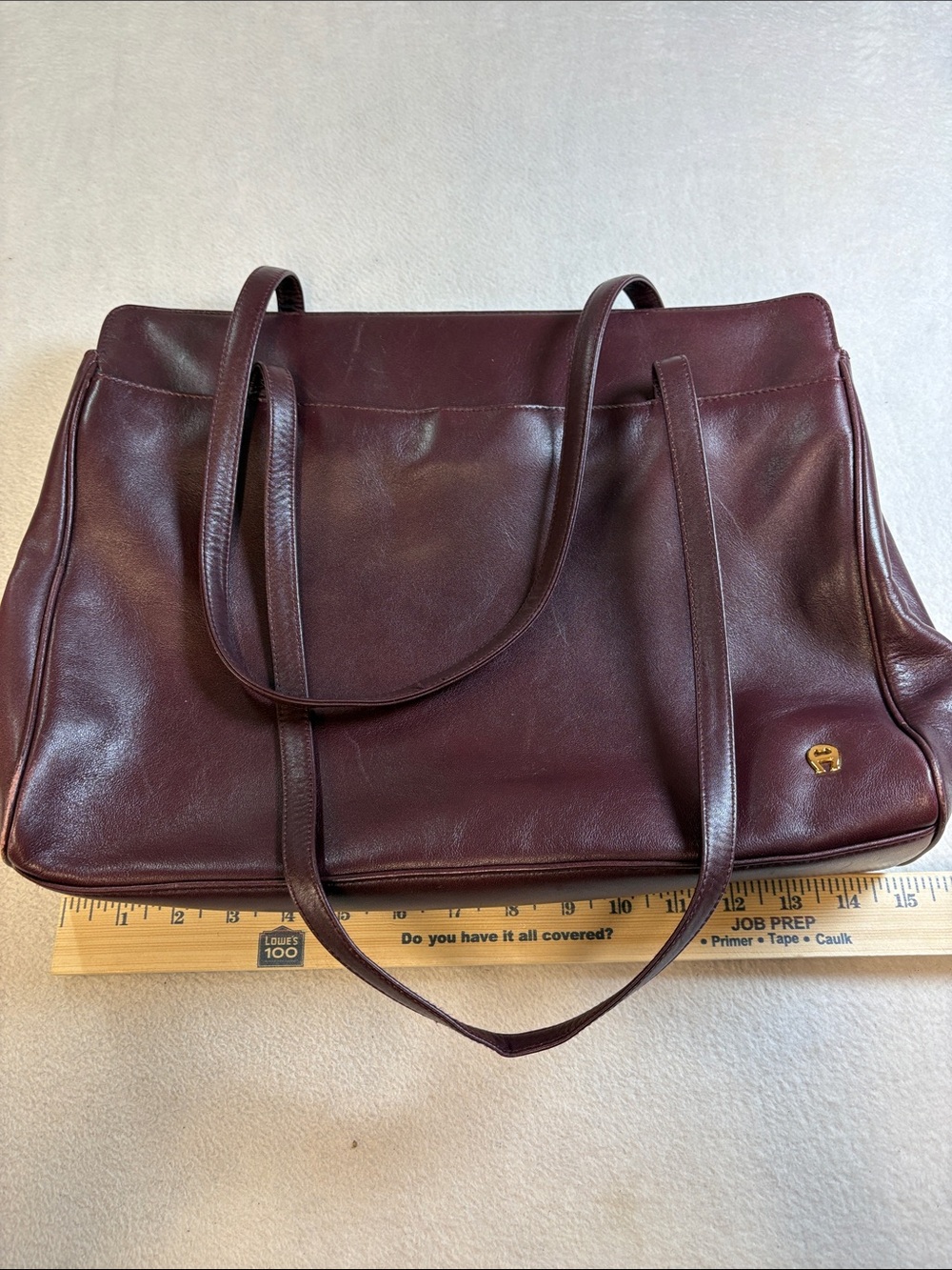 Classic Women's Leather Tote - Burgundy